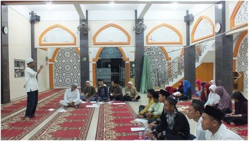 SeMedan.com Berbagi Ilmu dengan HIMMIA, Himpunan Muda-Mudi Islam Akbar